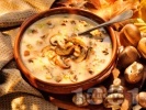 Рецепта Вкусна чорба / супа от гъби печурки със сметана и фиде или ориз